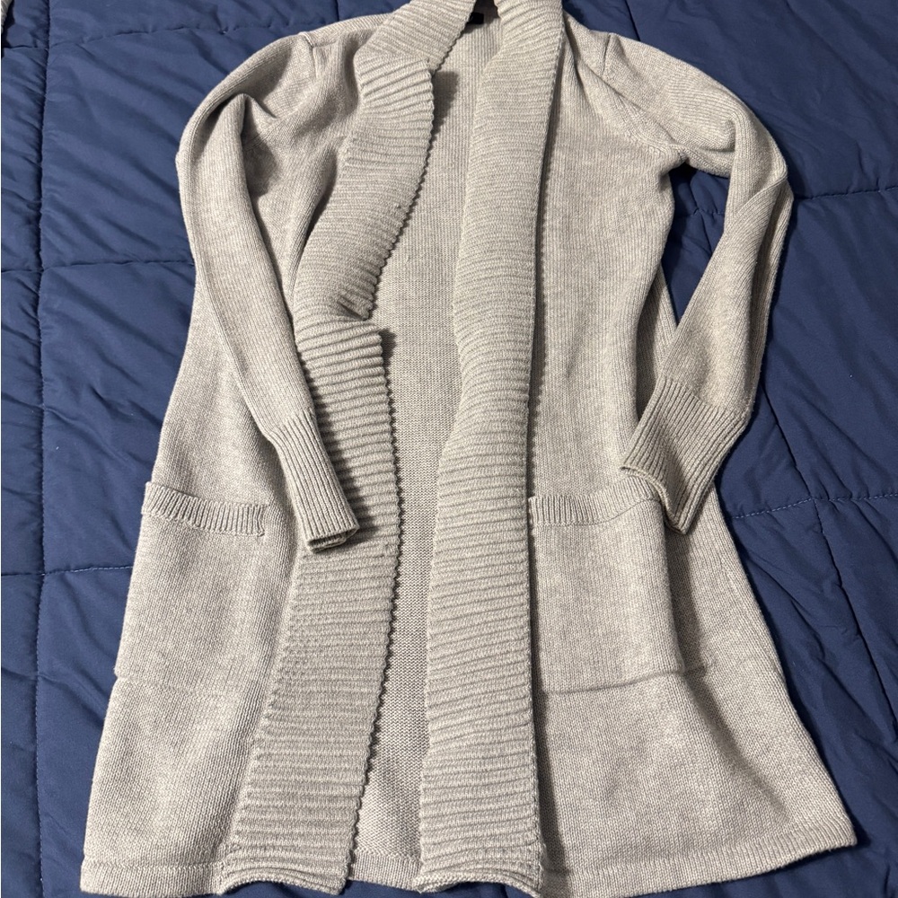 Tahari Light Gray Women's Cardigan Sweater
